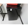 Image 1 : Black GE Mini Ref.