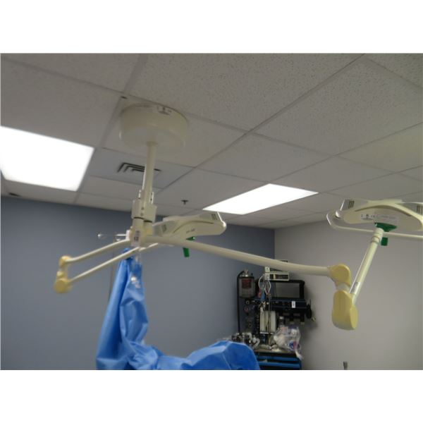 Burton AIM-100 Ceiling Mount Surgical Lamp