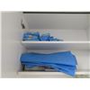 Image 2 : Sponges In Upper Cabinet