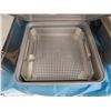 Image 3 : 12-Instrument Sterilizing Tray - 12 X $