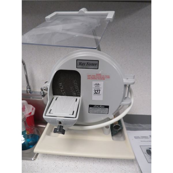 Roy Foster Lab Masks Model Trimmer Model MT10