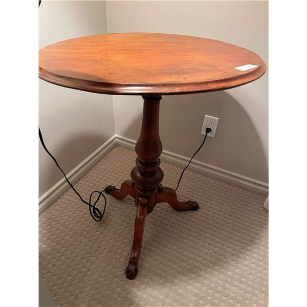 Victorian Parlour Table 27L x 21W x 30T