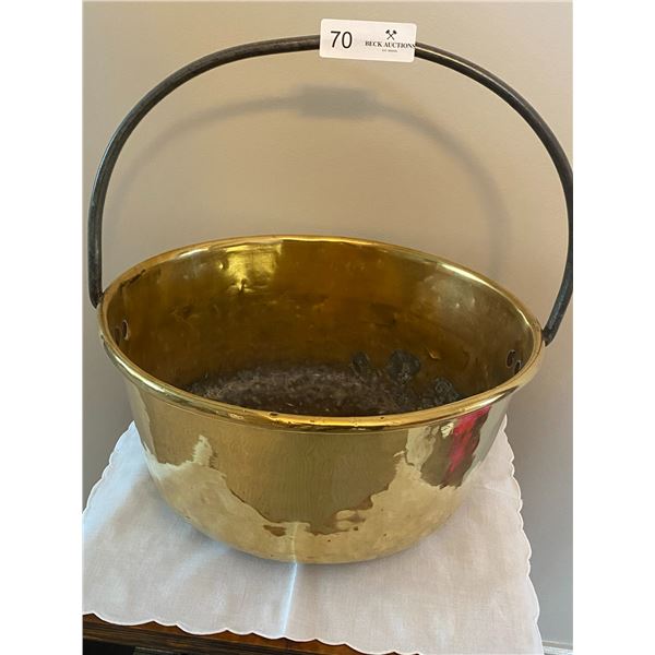 Victorian Brass Caldron With Forged Handle 14L x 7