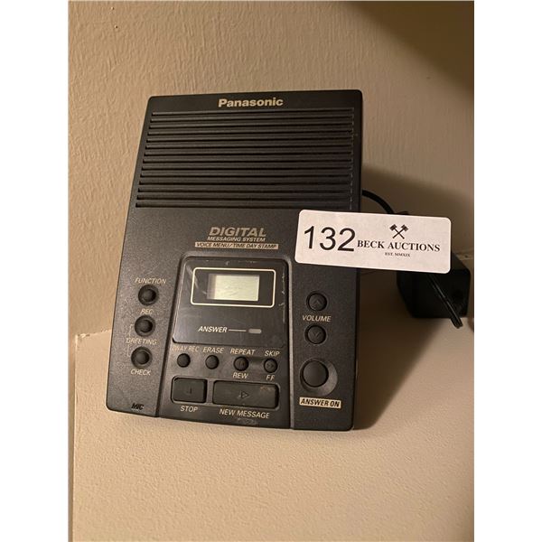 Panasonic Digital Messaging Systrem-Voice menu/time day stamp