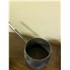 Image 1 : Antique Victorian Cast Iron Iron Pot 7"