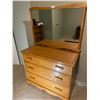 Image 1 : Vilas Maple 3 Draw Dressor