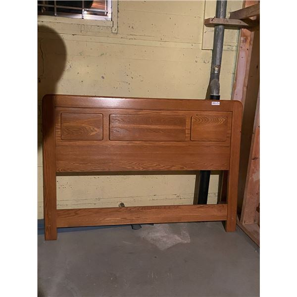 Qak Queen Headboard With Metal Frame