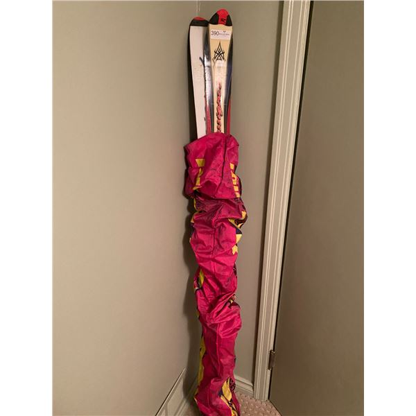 Ladies Skis