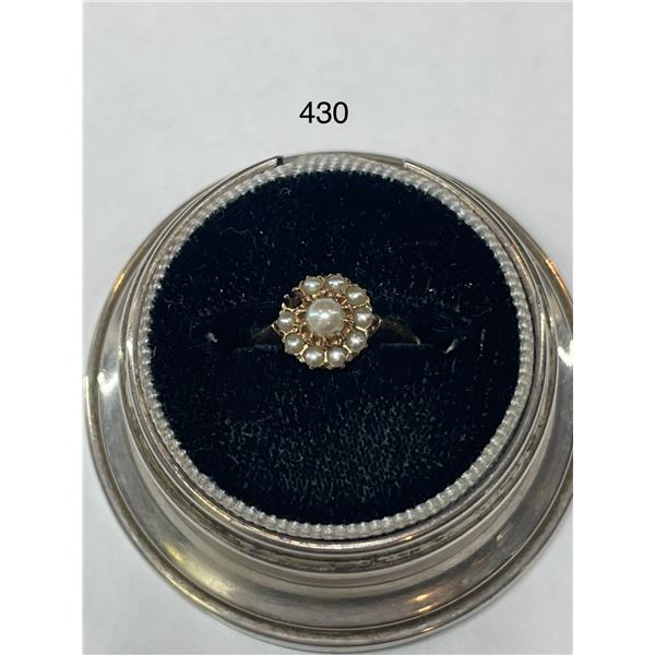 1.49g 14K Pearl and Gold Ring