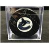 Image 1 : PAT QUINN SIGNED VANCOUVER CANUCKS HOCKEY PUCK IN CASE
