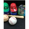 Image 2 : VARIOUS BASEBALL COLLECTIBLES LOT