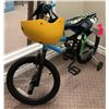 Image 1 : "IVY+Bean Movie" Leo double contents - includes kids bike/ helmet / soccer keychains/ bag pack with 
