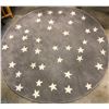 Image 2 : "Ivy + Bean Movie" IVY's bedroom - Round area rug (Approximately 59in diameter)