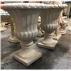 Image 2 : "Ivy + Bean Movie" - Set of 2 large porcelain planters
