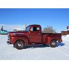 Image 2 : 1949 FORD F47
