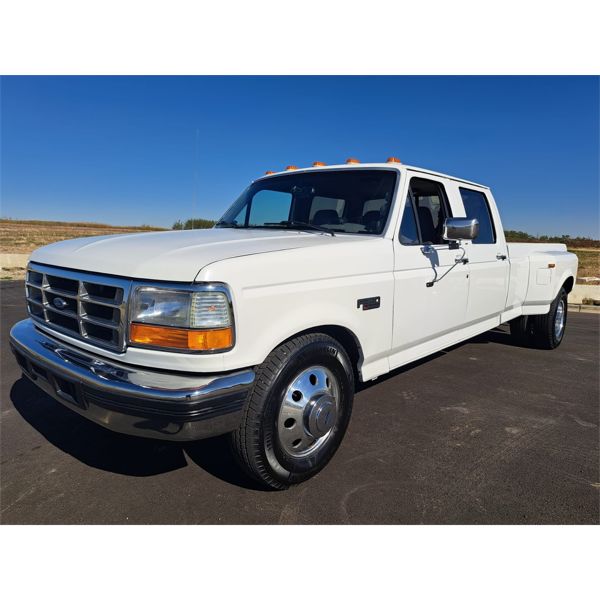 1997 FORD F350 XLT CREW DUALLY