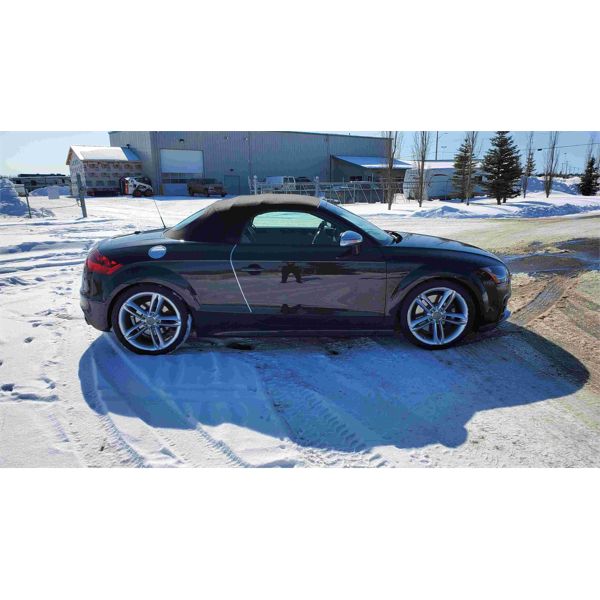 2010 AUDI TT CONVERTIBLE
