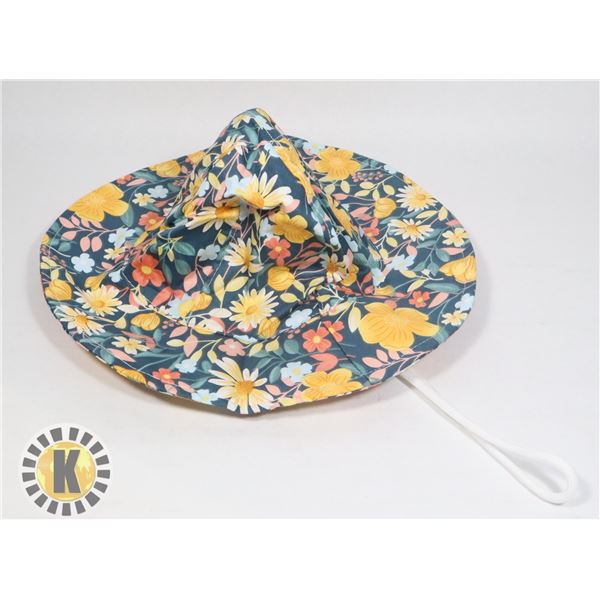 GIRLS SIZE M SUNHAT