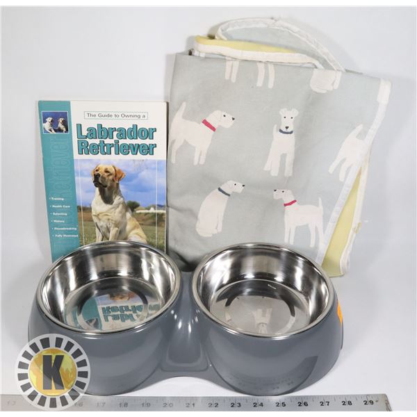 BUNDLE OF DOG SUPPLIES INCLUDING LABRADOR