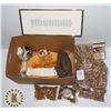 Image 1 : BOX OF ASSORTED ESTATE ITEMS INCLUDING WINE