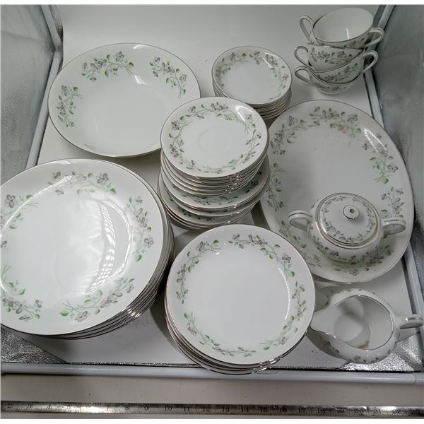 Fine China (set) Hira