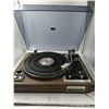 Image 1 : Marantz - Model 6200 Record Player Turntable (#C0600081)