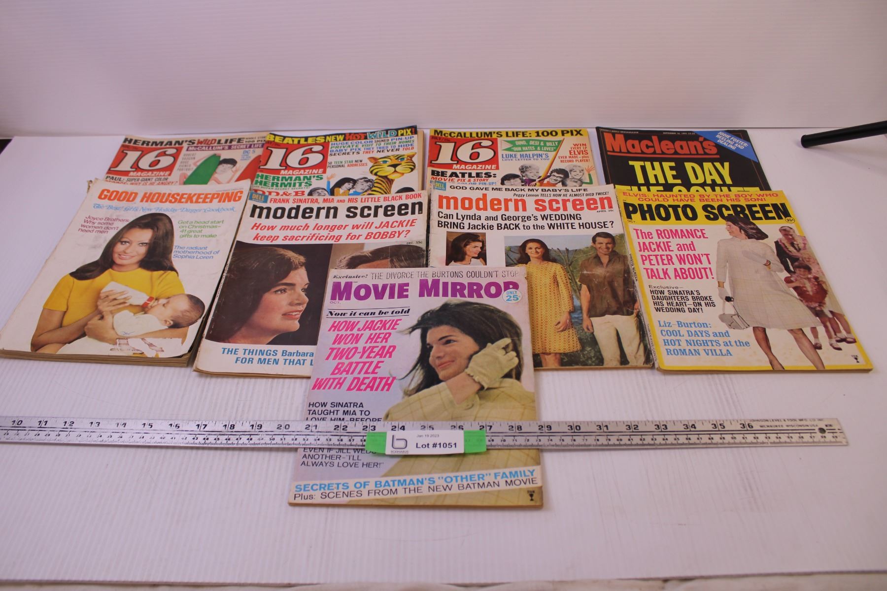 Retro Razzle Magazines (9) Assorted Vintage Magazines - Bodnarus Auctioneering