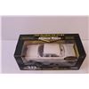 Image 2 : ERTL American Muscle Limited Edition1958 Plymouth Fury 1:18 Scale Die Cast w/ Serialized Chassis 1 o