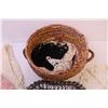 Image 7 : Vintage Hand Made Basket w/ Doilies and Table Covers