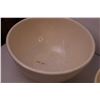 Image 9 : (4) Vintage Mixing Bowls