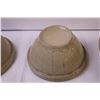 Image 5 : (3) Vintage Mixing Bowls