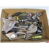 Image 2 : Assorted Tools