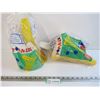 Image 1 : (2) Pop-o-Lot Tupperware Pop-Up Toys