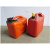 Image 1 : *(2) 5 Gallon Gas Cans