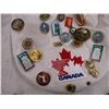 Image 3 : Canada cap w/ collector pins