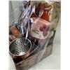 Image 2 : Moscow Mule and Snacks Gift Basket