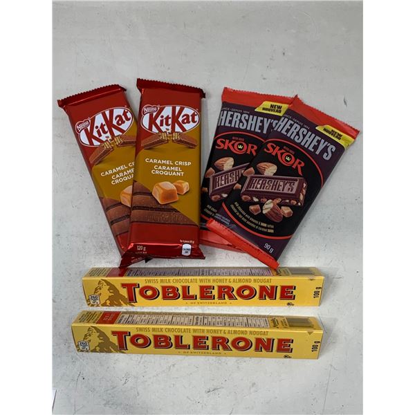 Lot of Assorted Candy Bars