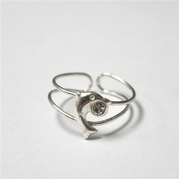 Silver Cubic Zirconia Ring (~Size )(Ring is resizable for $40) (~length inches), Suggested Retail Va