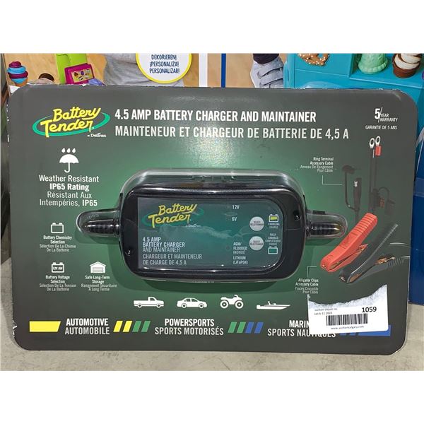 NEW Battery tender 4.5Amp Battery Charger & Maintainer