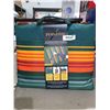 Image 1 : Pendleton Folding, Zippered Picnic Blanket