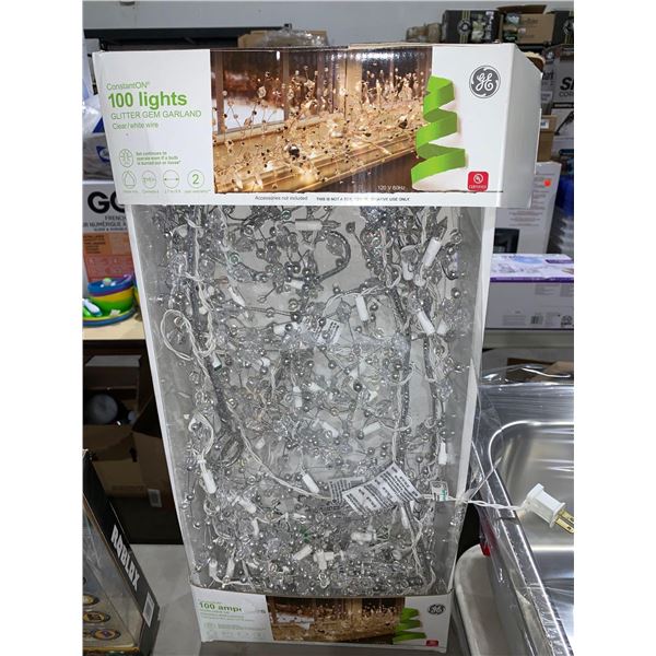 GE Constant ON 100 lights Glitter Gem Garland  clear/white wire