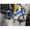 Image 1 : Northrock 60.96 cm (24 in.) XJ24 Boy’s Bike - Blue