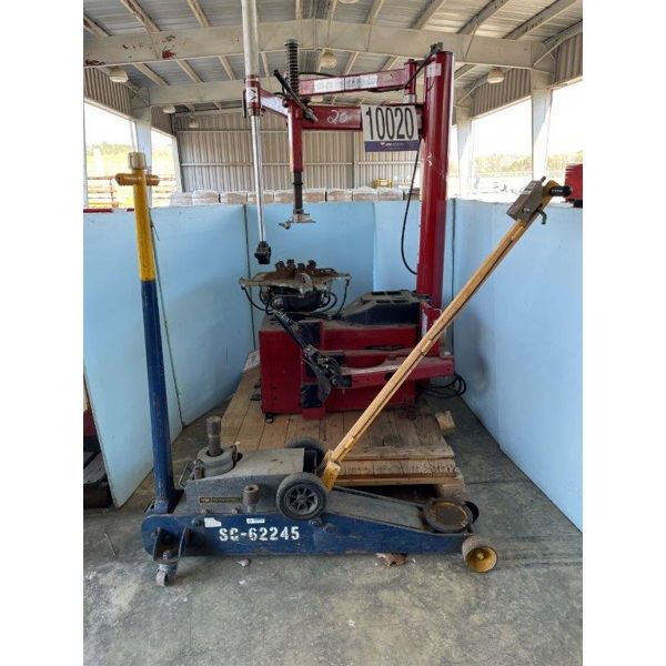 TIRE CHANGING MACHINE, HYDRAULIC JACKS