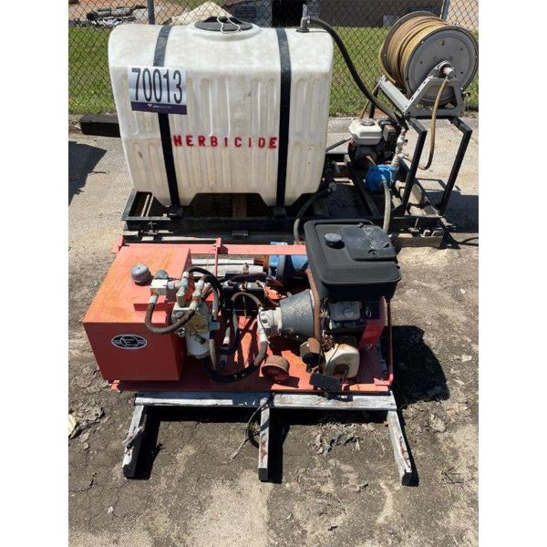 HERBICIDE SPRAYER, ARROWBOARDS, EARLY WARNER SIGNS, LIGHTBAR, TRANSFER TANKS