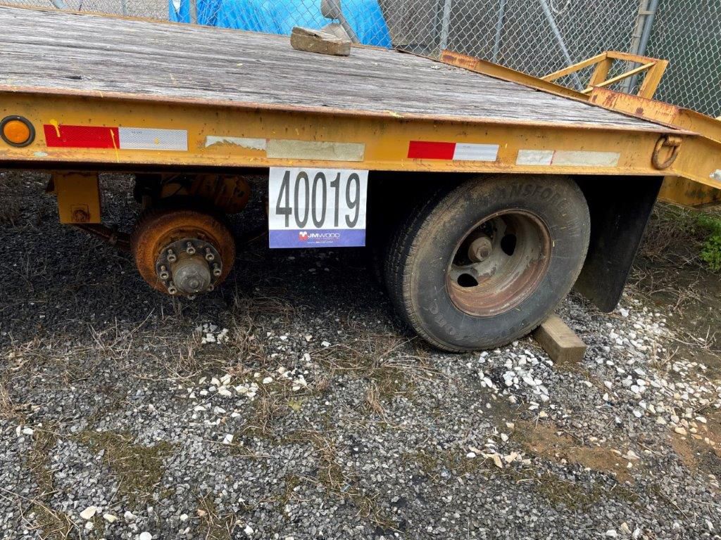 2000 BETTER BUILT GN2322DT Gooseneck Trailer