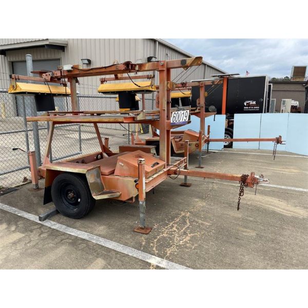 PORTABLE TRAFFIC SIGNAL