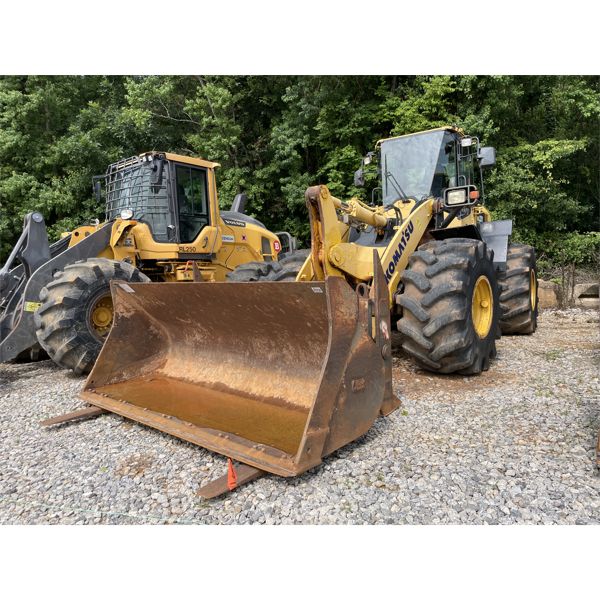 2014 KOMATSU WA320-7 Wheel Loader