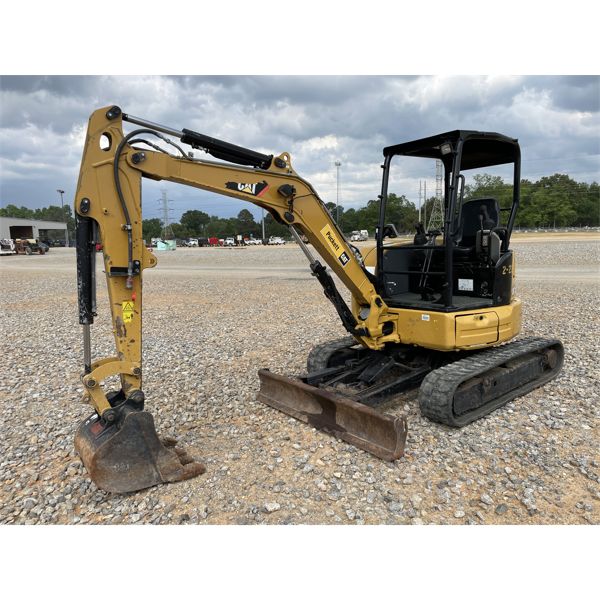 2017 CAT 303.5E2 CR Excavator - Mini