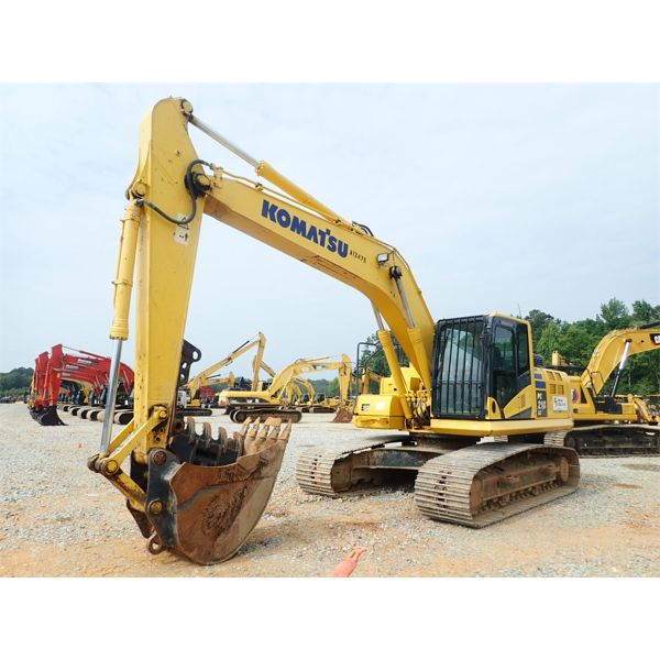 2017 KOMATSU PC210LC-11 Excavator