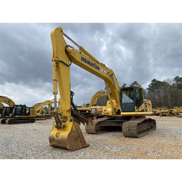 2013 KOMATSU PC240LC-10 Excavator